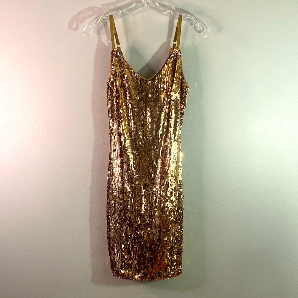 Lulus Sexy Gold Sequence Dress Size Small